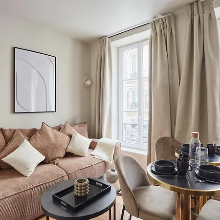 Lou Apartahotel París